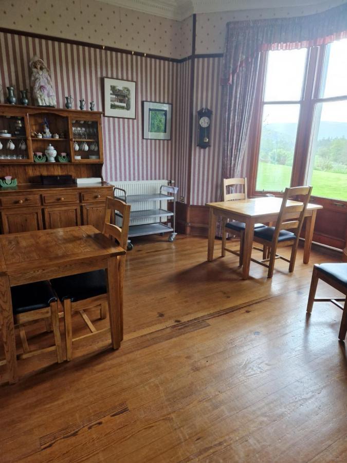Creag Meggan Acomodação com café da manhã Ballater Exterior foto