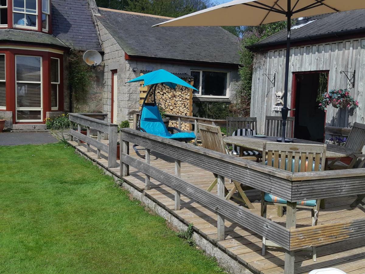 Creag Meggan Acomodação com café da manhã Ballater Exterior foto